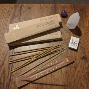 קטורות פאלו סנטו עבודת יד - פרו