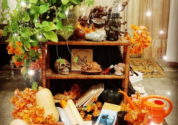 סאווין שמח – מקור חג Halloween והקשר לאלה, לטבע ולחכמה העתיקה